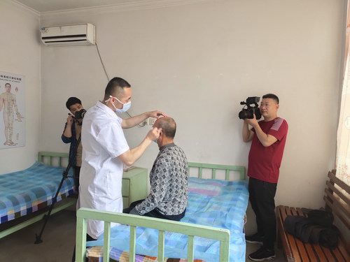 “五絕指針療法”非遺申報片拍攝完成