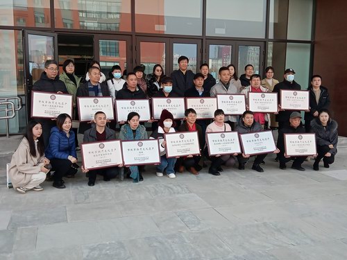 市文廣旅局領導及第七批保定市級非遺代表性項目負責人合影留念