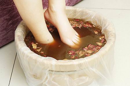 中藥熏洗治療足跟痛